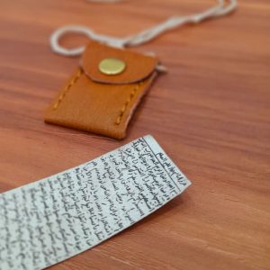 گردنبند چرمی حرز امام جواد علیهالسلام